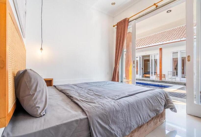 膳宿费 Lumturi House   Centrally Located