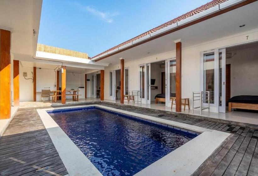 膳宿费 Lumturi House   Centrally Located