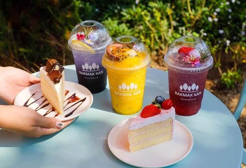 Rakmak Kan Resort & Cafe