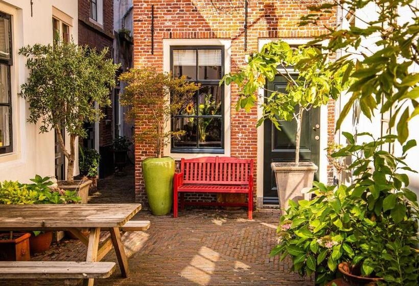 تختخواب و صبحانه Het Hofje Van Romantiek