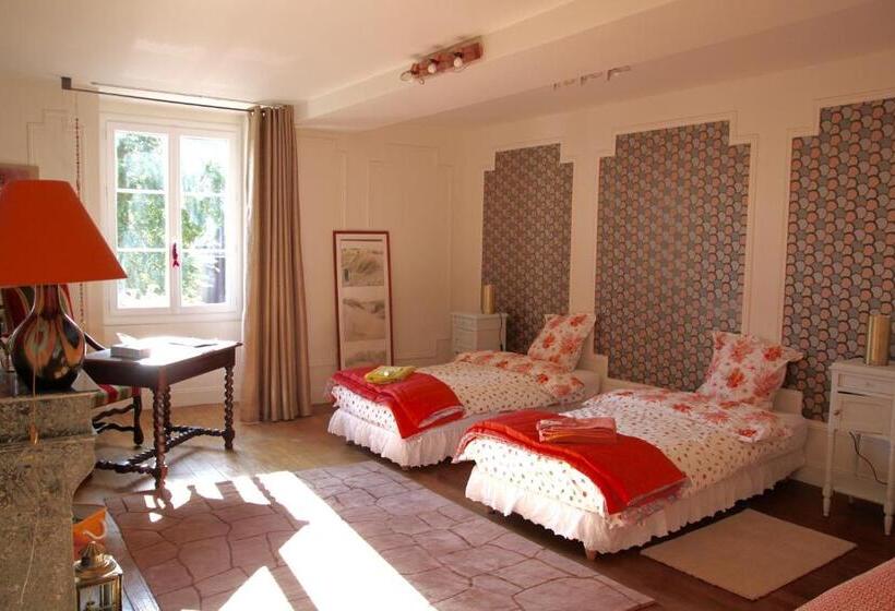 צימר Manoir De Bréançon