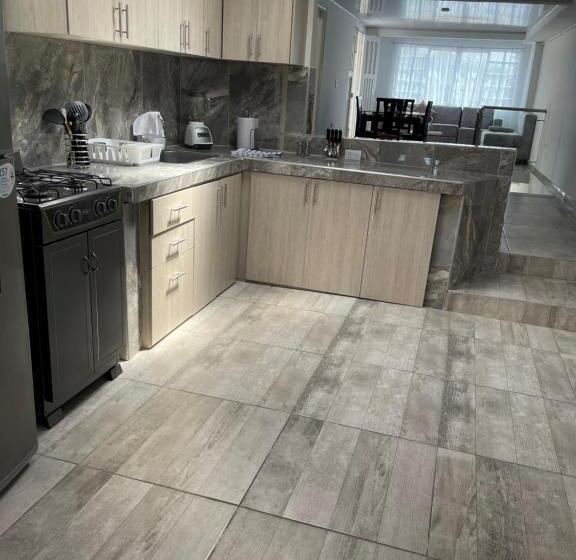 تختخواب و صبحانه The Dreams Alojamineto