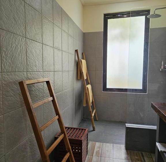 住宿加早餐  The Gana Ubud By Guru Experience