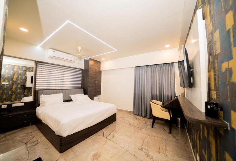 Fabhotel Brk Iconic Residency