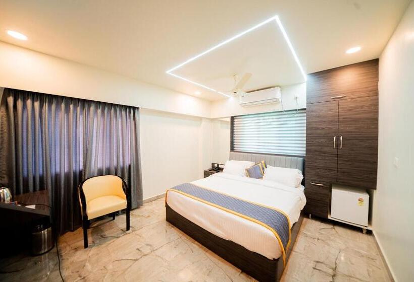 Fabhotel Brk Iconic Residency