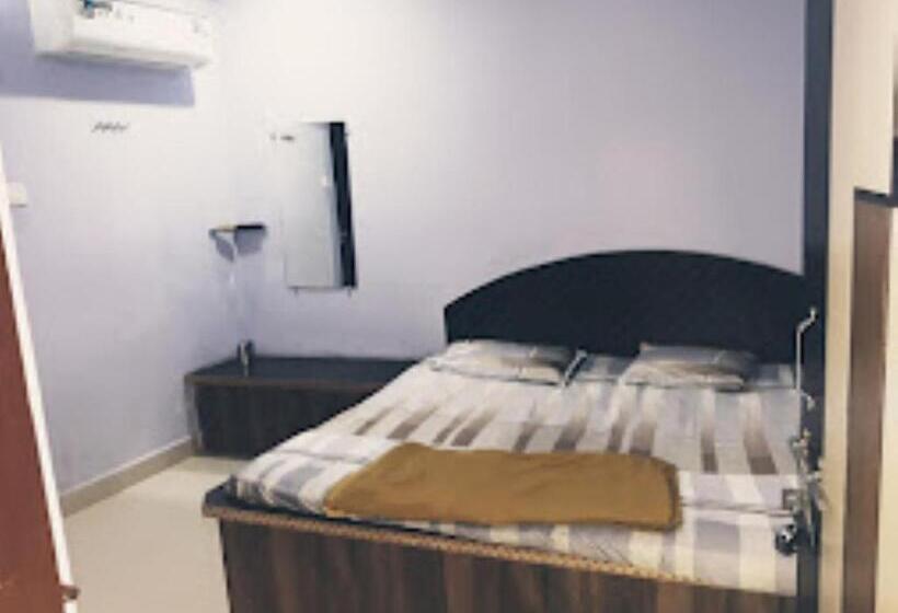 호텔 Ganpati Lodge, Chhattisgarh