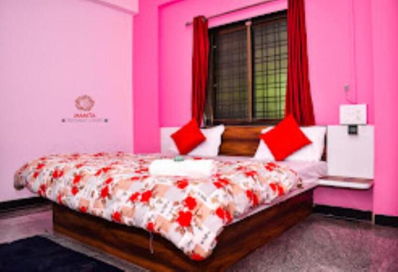 호텔 Mamta And Lodging, Shani Shingnapur
