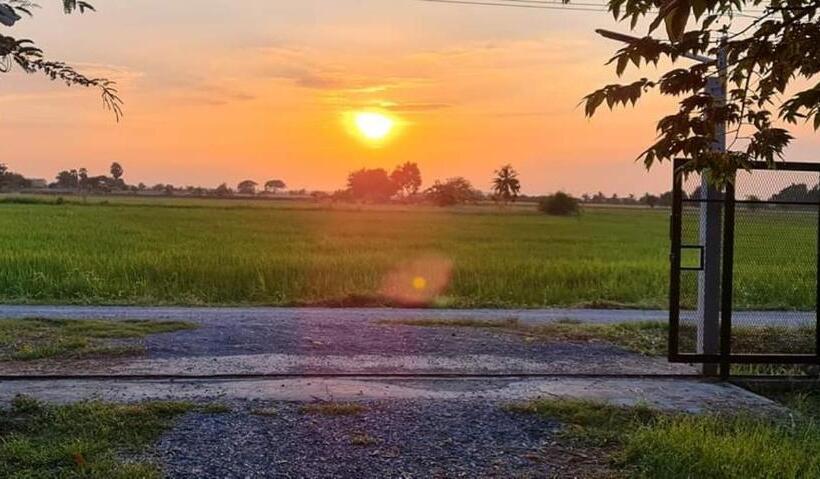 هتل Tung Na Pa Suan Farmstay