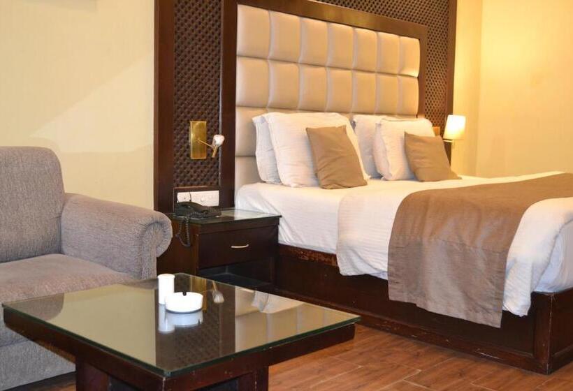 בית מלון כפרי Zippino 3s3