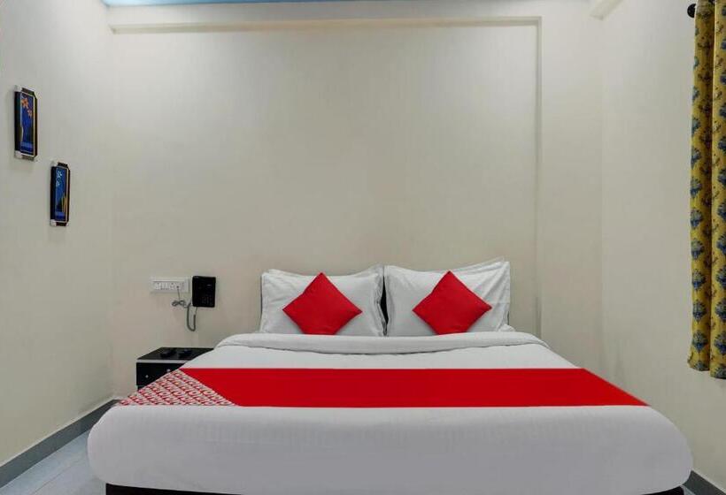 Отель O Royal Inn