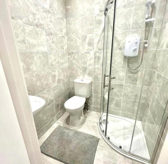 بنسيون Harrow Guest House   Cecil Ha3