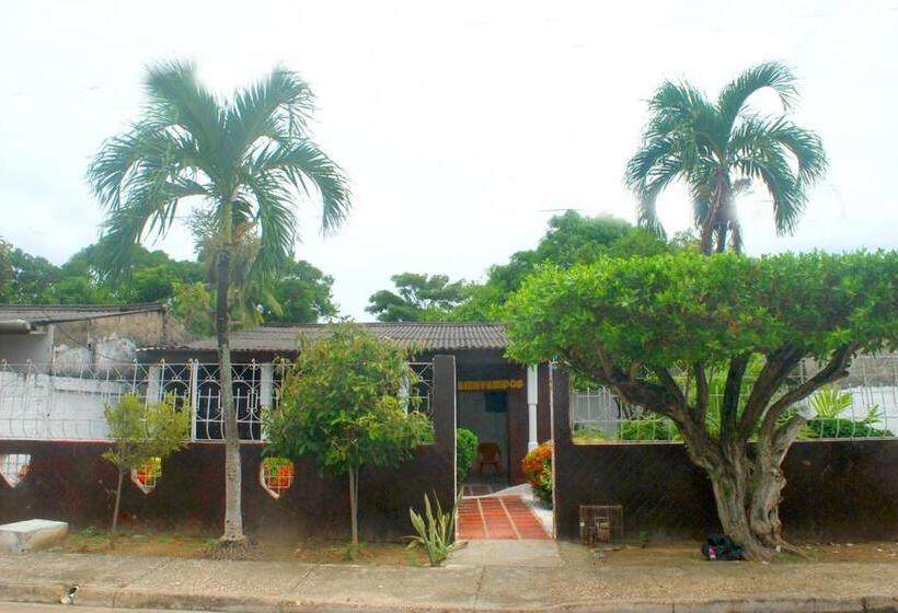 پانسیون Posada Nativa San Gabriel 1 Y 2