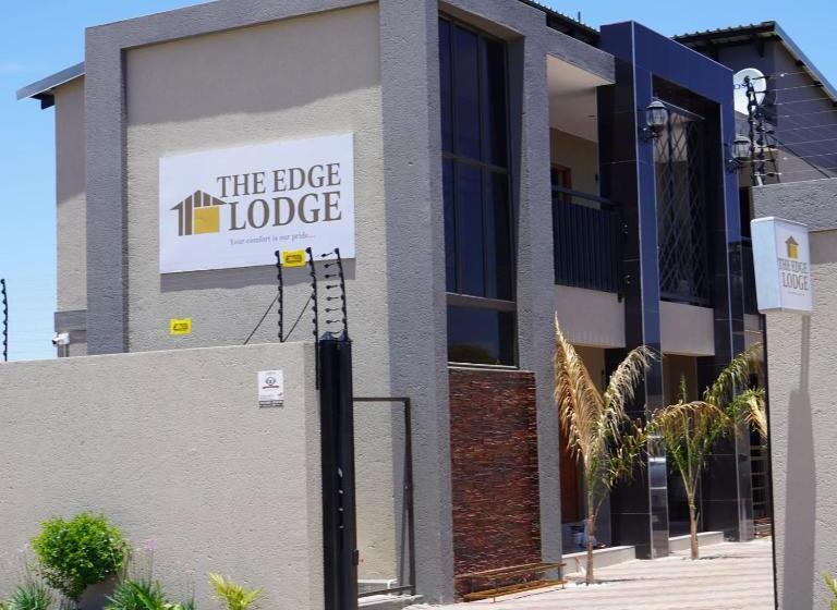膳宿费 The Edge Lodge