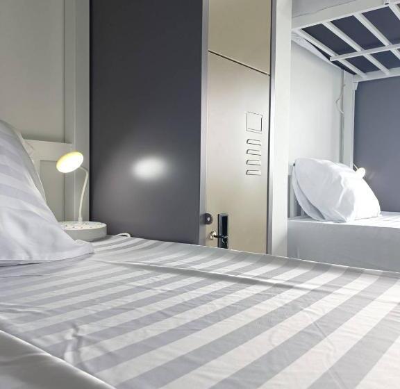 Pj Hostel