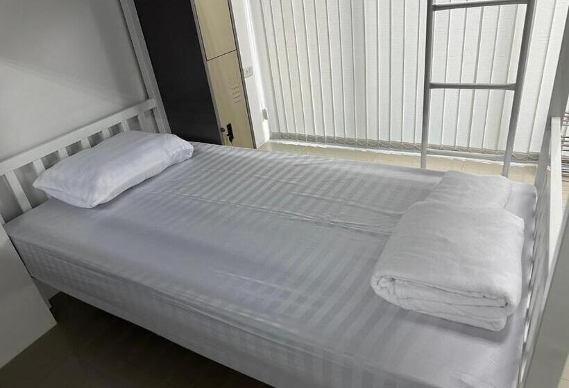 Pj Hostel