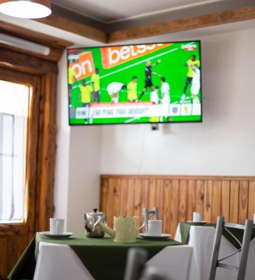 فندق صغير Hostería Las Rosas