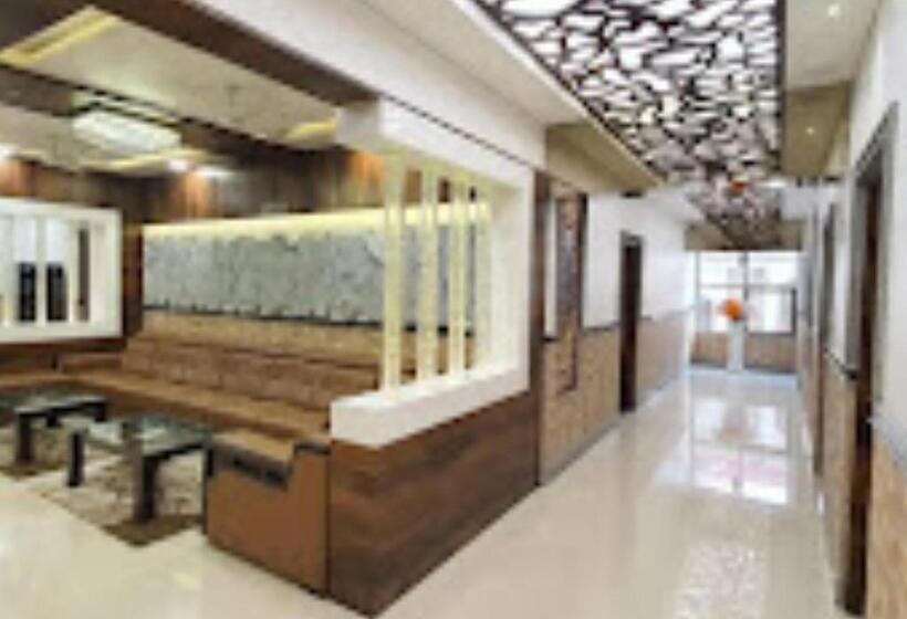 호스텔 Marvel Inn Shirur