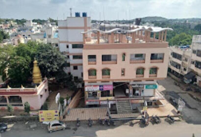 호스텔 Marvel Inn Shirur
