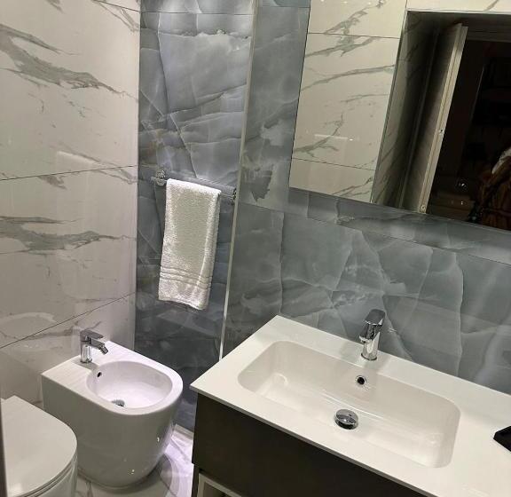 تختخواب و صبحانه C3 Luxury