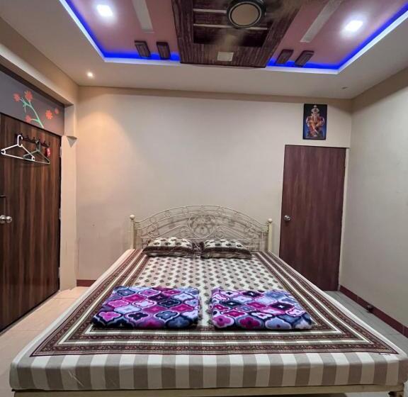 مبيت وإفطار Patil Homestay