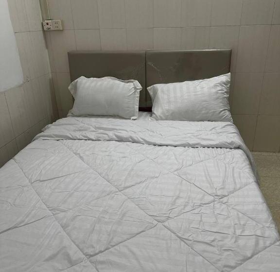 酒店 Everest Guest House