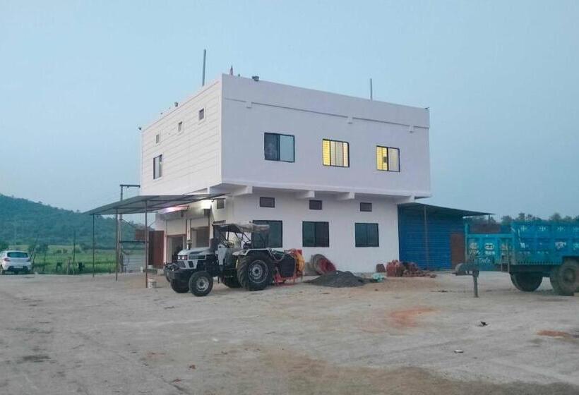 فندق Oyo Amargarh Valley Resort