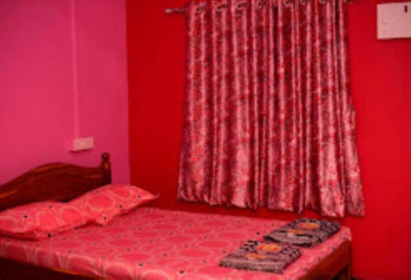 בית מלון כפרי Raigad Farm House 2 Pacad