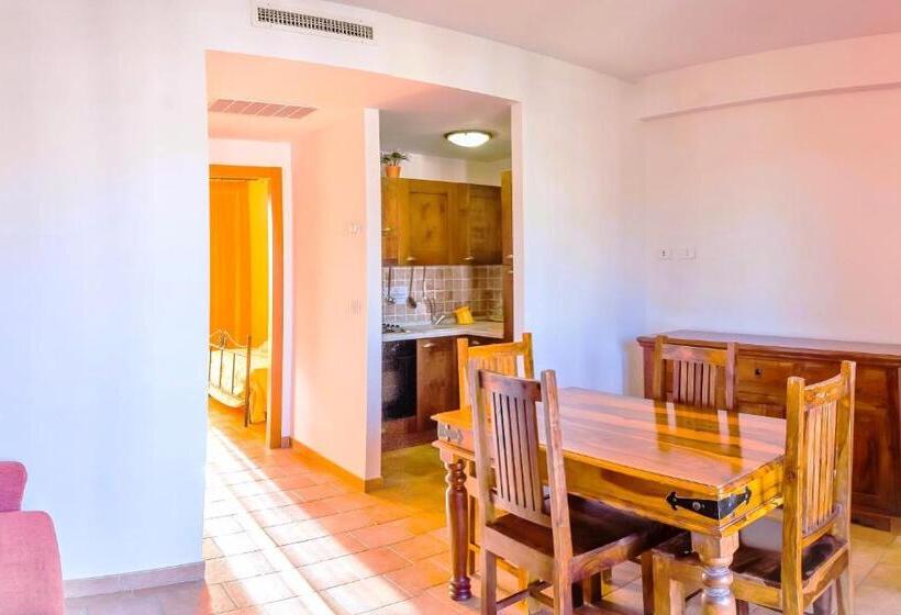 Isa   Residence With Swimming Pool In Sorano, Apartments With Air Conditioning And Private Outdoor A