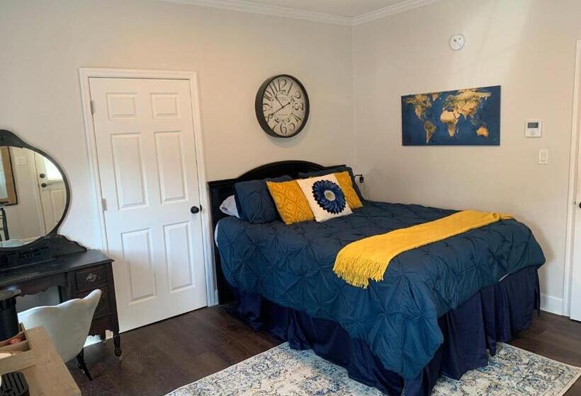 بنسيون Beautiful Private Suite In Upscale Neighborhood. Down The Road From Nature Park And Restaurants Etc