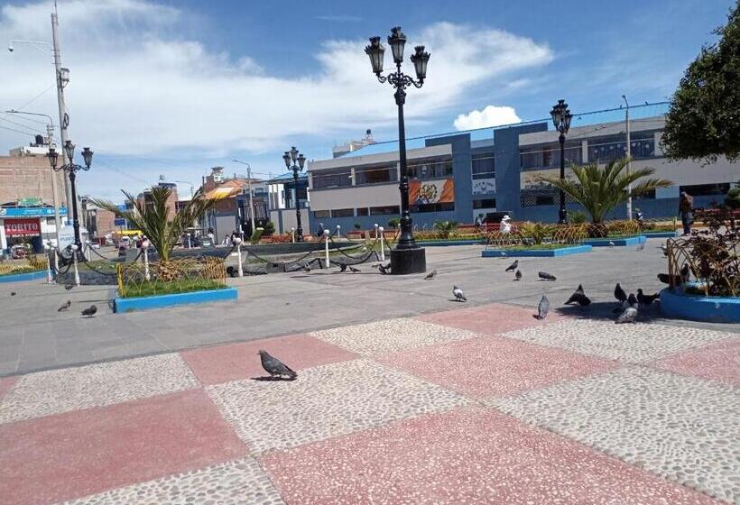 Пансион Hospedaje Las. Flores Puno