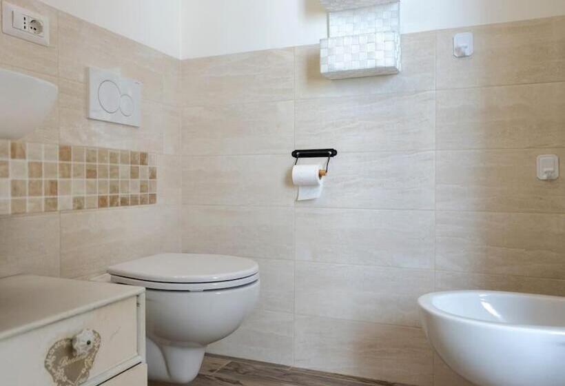 پانسیون Locazione Turistica Civico 60