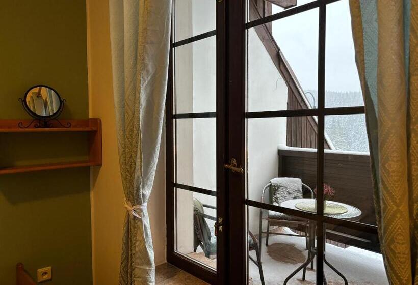 پانسیون Penzion Verde Rosa