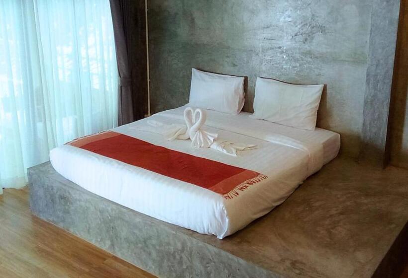 بنسيون Seaview Hopper Phuket House