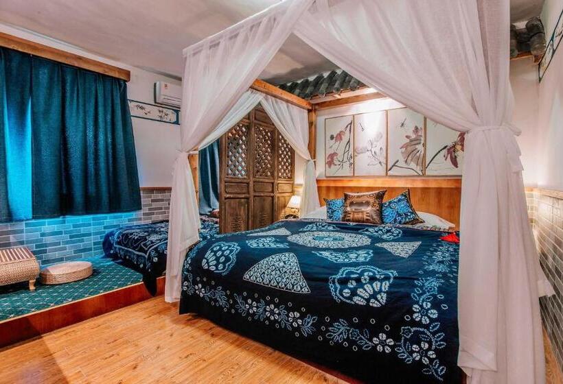 هتل 26life Yunnan Ethnic Creative Inn