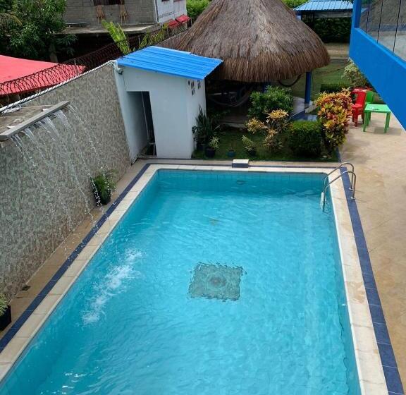 فندق Cabaña Manzuren
