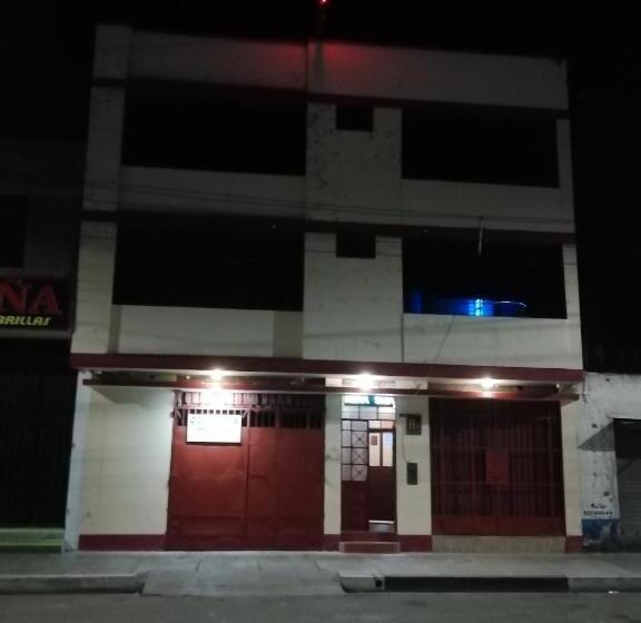 酒店 Hostal Casa Blanca Huancayo