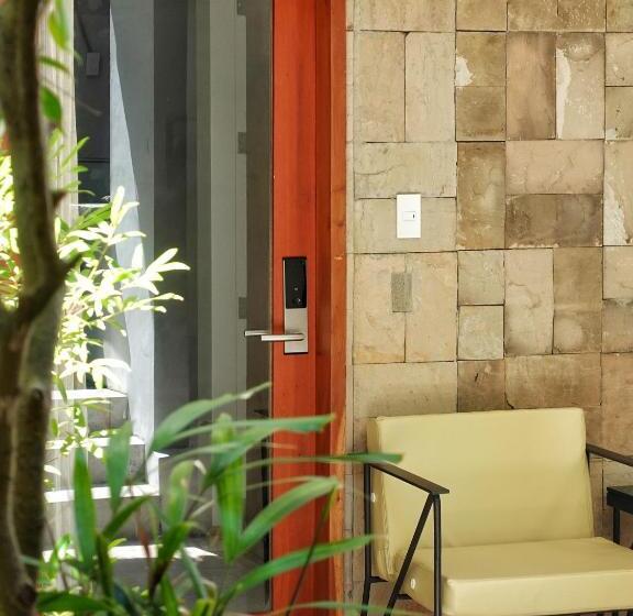 בית מלון כפרי Senare Boracay