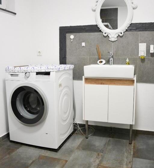 ペンション Apartament 2 Camere