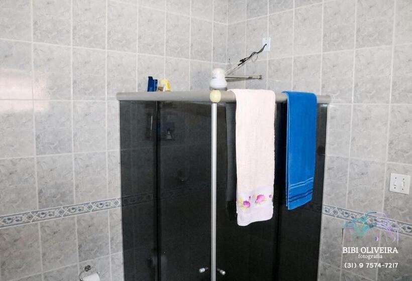 بنسيون Quarto Duplo Em Casa Com Piscina Bh Próx. Savasssi