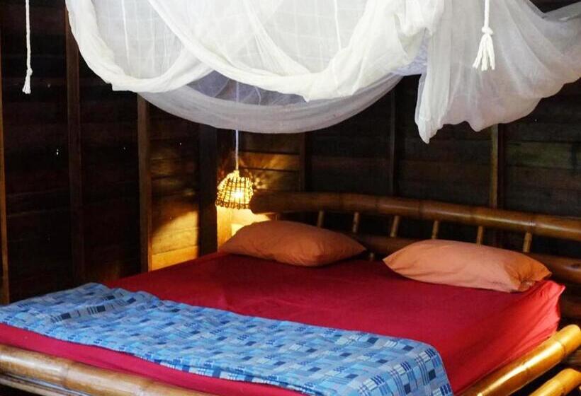 ペンション Room In Bungalow   Family Cottage Of Koh Pu