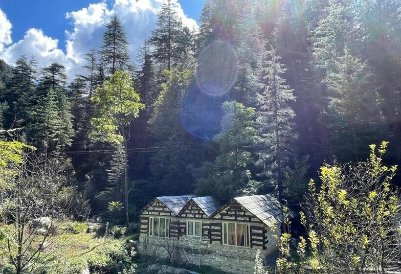منتجع The Great Escape   A Jibhi Paradise