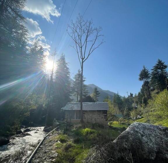 منتجع The Great Escape   A Jibhi Paradise