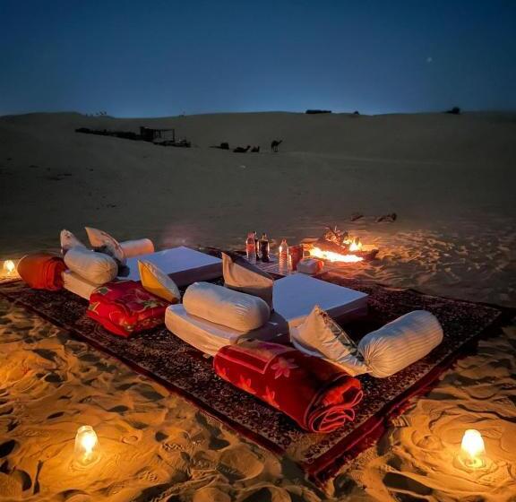 منتجع Rising Star Desert Camp