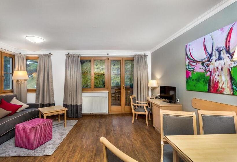 فندق Almhof Alpin Apartments & Spa