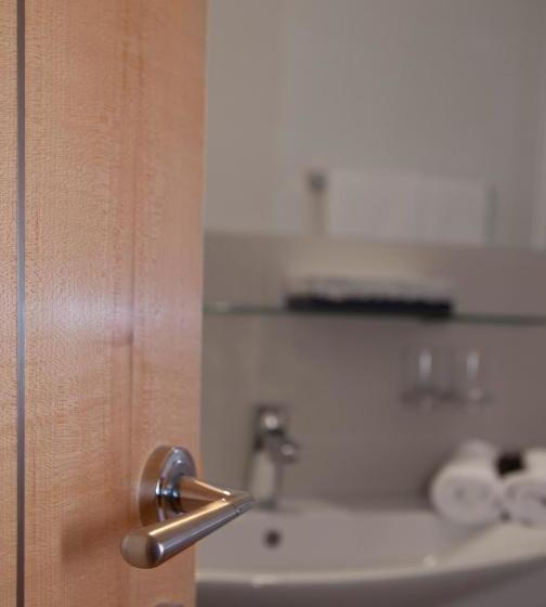 هتل Alpina Appartements