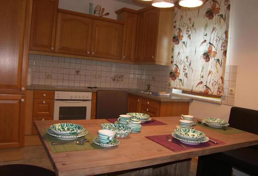 ホテル Espi Stables Ferienhof Esterhammer