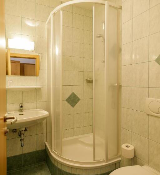 فندق Feriendorf Ponyhof