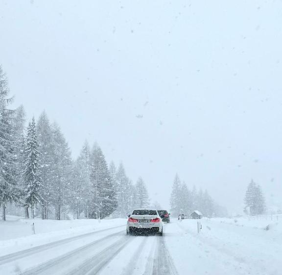 هتل Gasthof Gutmann