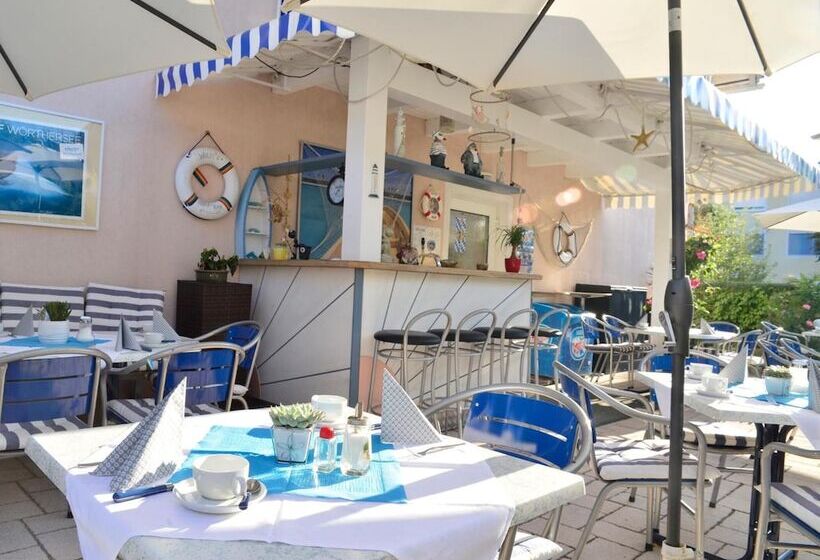 هتل Happy Lake By Thomas Strugger