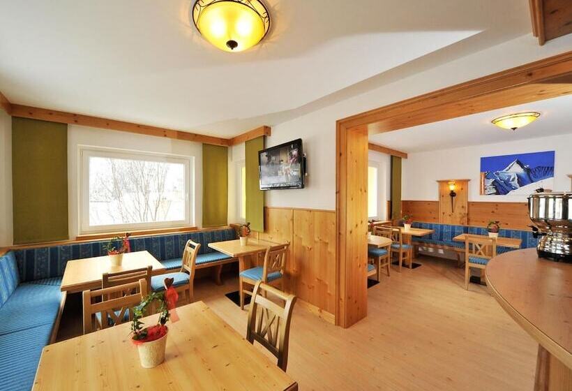 فندق Pension Bergkristall